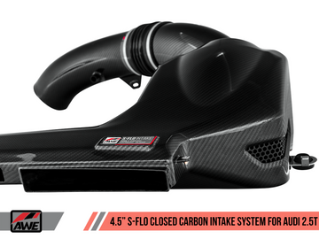 AWE Tuning Audi RS3 / TT RS S-FLO Admisión cerrada de fibra de carbono
